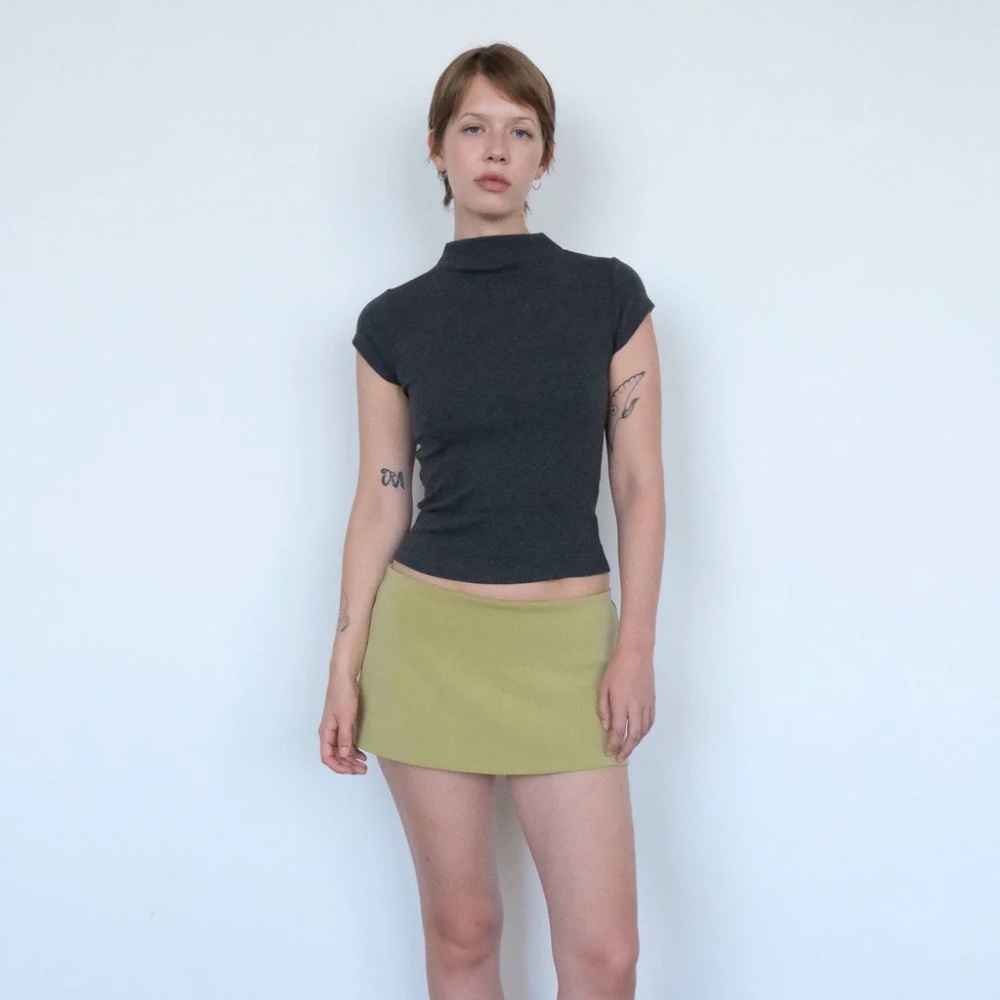 Geel Gem Tee Graphite Gray XL – Minimalist Stretch Cotton Top